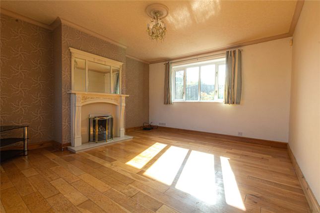 73, Roger Lane, West Yorkshire photo 4