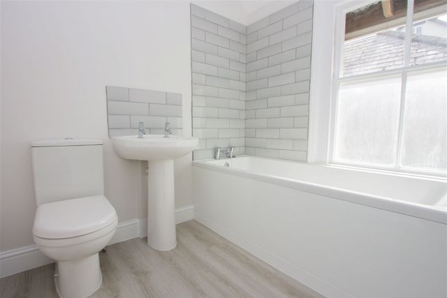 End terrace house for sale in Cranbrook Road, Hawkhurst, Cranbrook