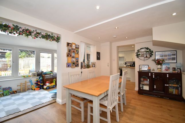 18, Beacon Road, Maidstone photo 4