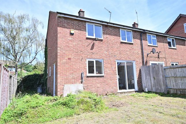 152, Malmstone Avenue, Merstham photo 3