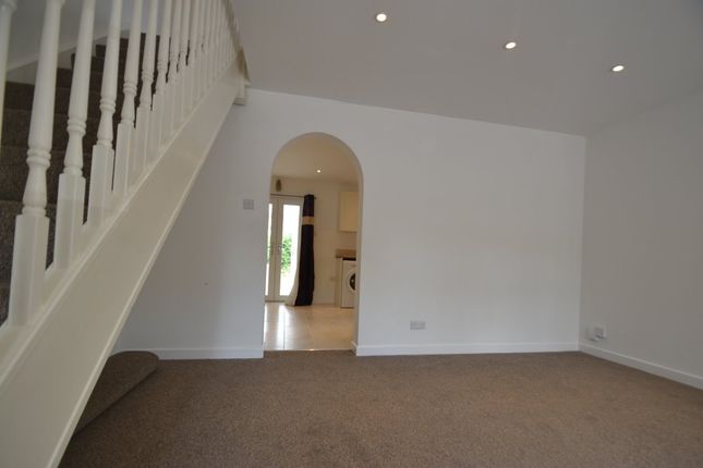 24, Hancocks Drive, Oakengates photo 2