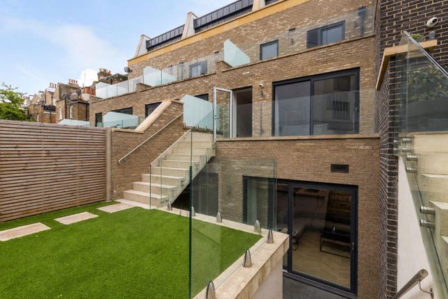 Barclay Road, London photo 4