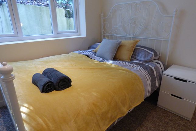 Room 2, 19A, City Road, Winchester photo 4
