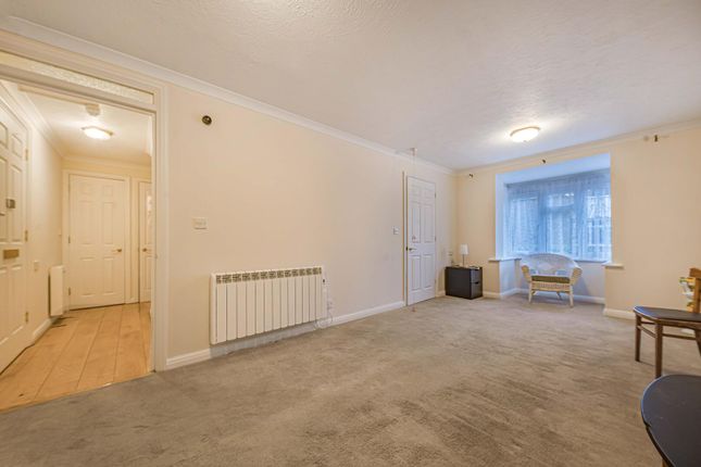 Flat 19, Tudor Court, 210, Main Road, Biggin Hill, Westerham photo 4
