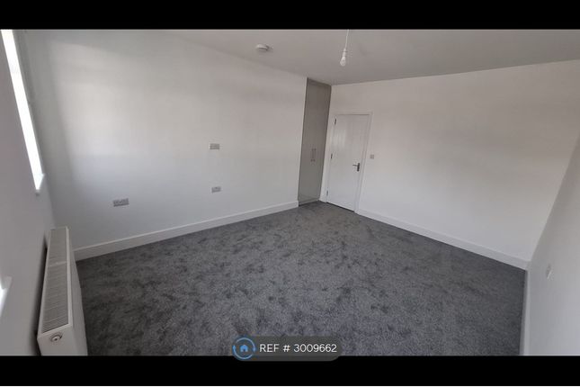 A Cove Road, Farnborough photo 4
