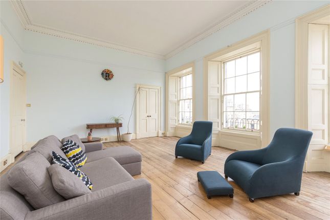 21/2, East Claremont Street, Edinburgh photo 4