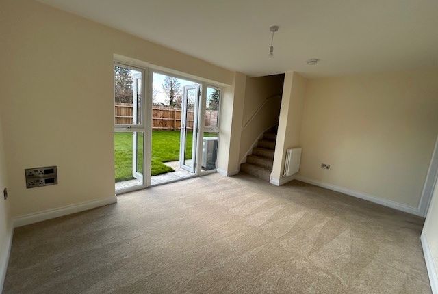 60 Glenfarg, Gleneagles Drive, Woodhall Spa photo 3