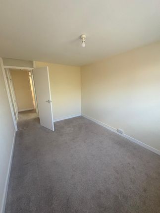 Flat 1, Uttoxeter photo 3