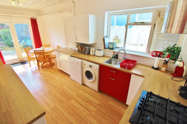 98, Walmer Road, Portsmouth photo 2