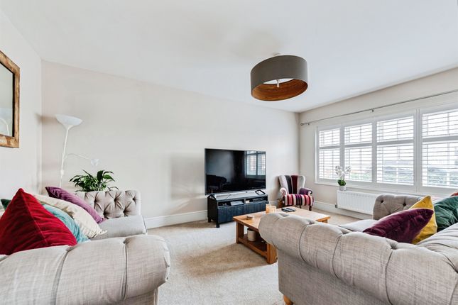 7, Asquith Park, Abingdon photo 4