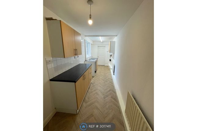 C Victoria Road, Darlington photo 3