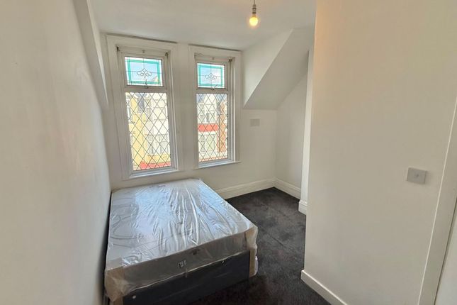 79 Cleveland Road, Sunderland photo 3