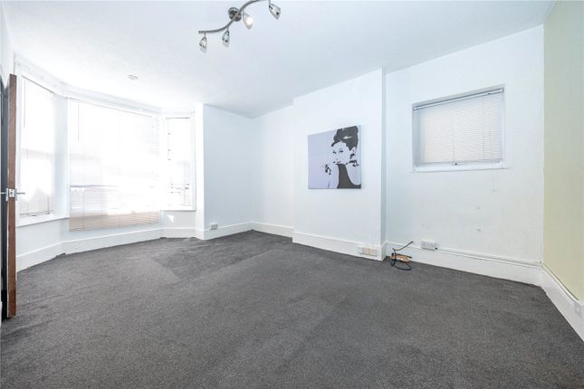 1-bed studio on Flat 3, 25, Hayle Road, Maidstone, £120,000