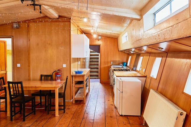 Houseboat for sale in Rotherhithe Street, Rotherhithe