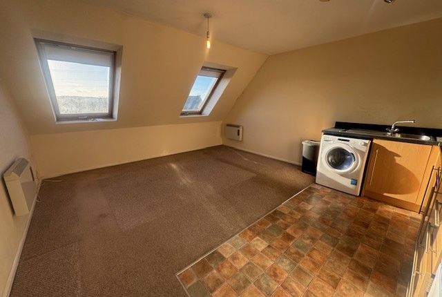 Flat 5 200, Avonmouth Road, Avonmouth photo 3