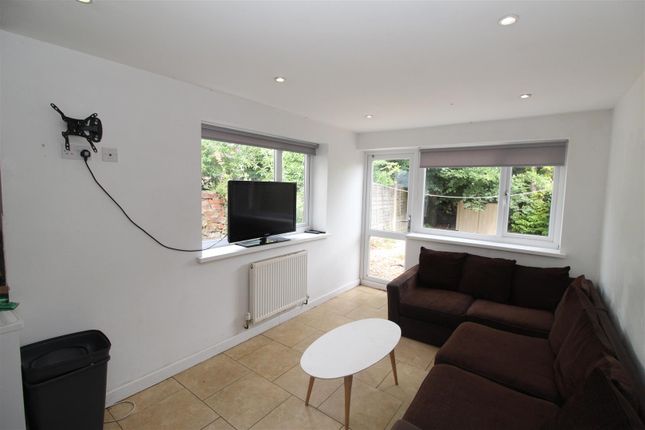 110, Rhymney Street, Cardiff photo 2