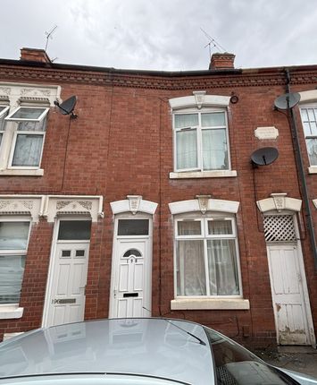 Thumbnail Terraced house for sale in Beaumanor Road, Leicester