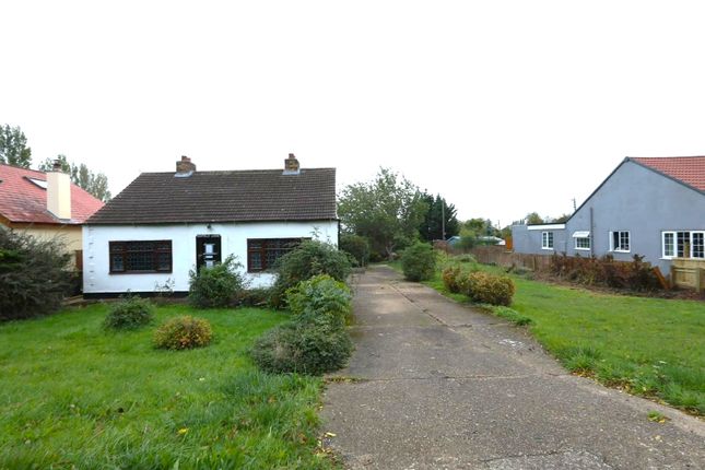 2-bed bungalow on Doncaster, £190,000