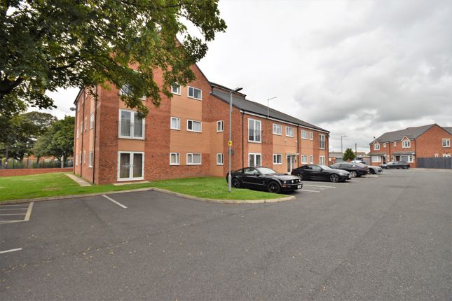 Thumbnail Flat for sale in Langdale Gardens, Blackpool