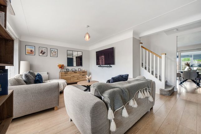 4, Kentmere Drive, Wirral photo 3