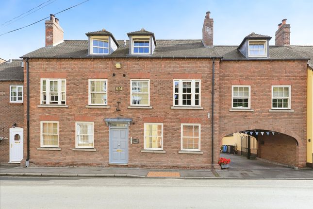 Flat for sale in High Street, Kinver, Stourbridge