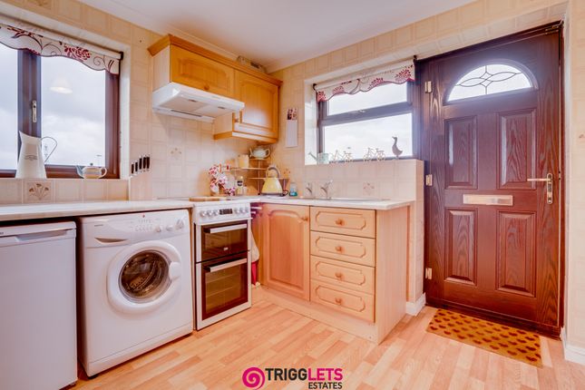 84, Stead Lane, Barnsley photo 3