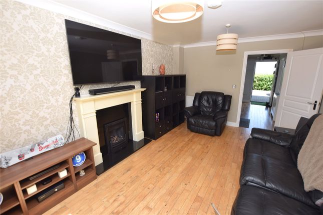 12, Medley Way, Southminster photo 2