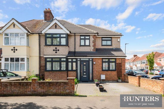 Thumbnail Semi-detached house for sale in Oxford Avenue, Hounslow