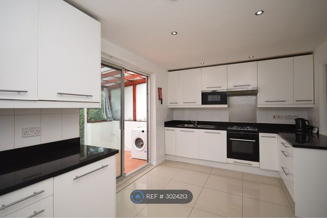 Somervell Road, Harrow, Harrow photo 5