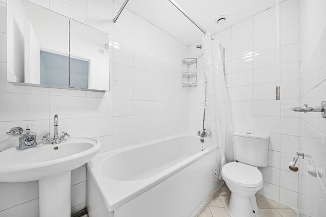 12, Caernarvon Gardens, Chandler's Ford photo 4