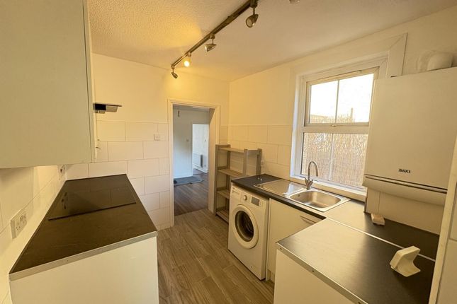 101, Abercromby Avenue, High Wycombe photo 4