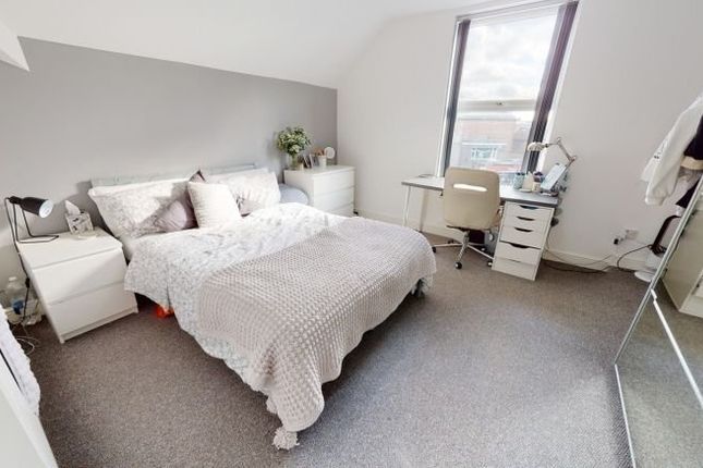 6, Beeston Road, Nottinghamshire photo 2