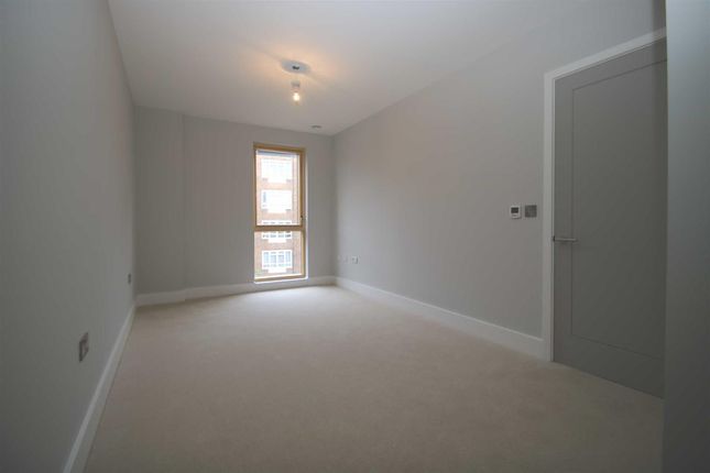 Flat for sale in Kings Arms Court, East Acton Lane