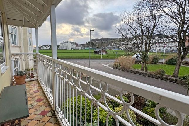 30, Western Court, Sidmouth photo 2