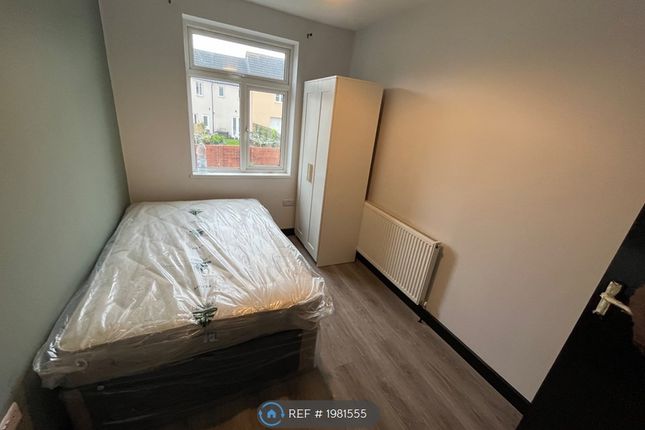 Room to rent in Cleve Road, Filton, Bristol