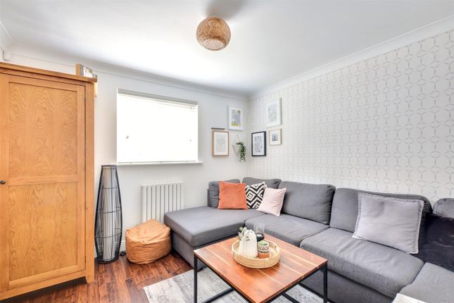 19, Grayson Mews, Nottingham photo 2
