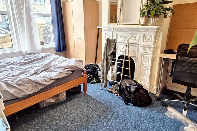 Whatsapp Image 2025-11-13 At 13.22.37.Jpeg