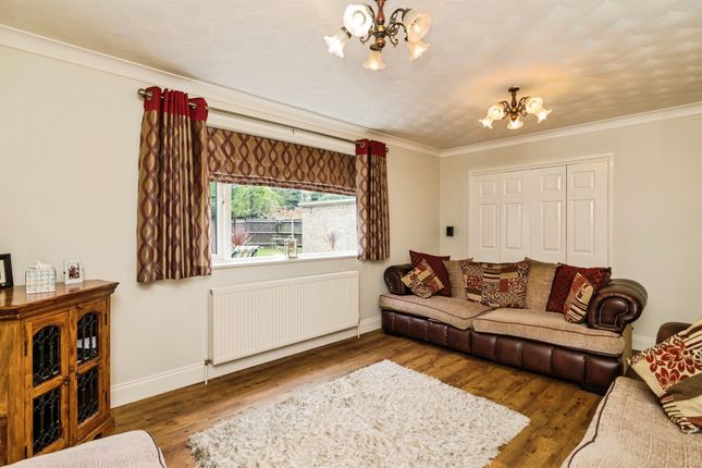 6, Murillo Drive, Lowestoft photo 4