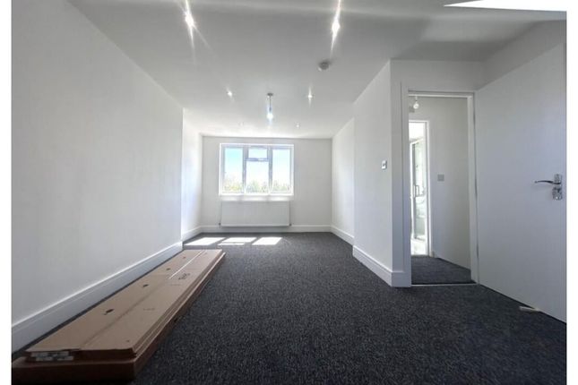 101, Creighton Road, London photo 3