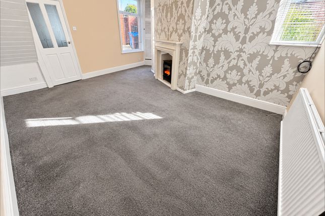 129, Sudellside Street, Darwen photo 2