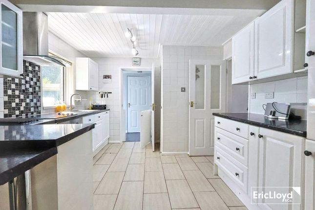 39, Penn Meadows, Brixham photo 3