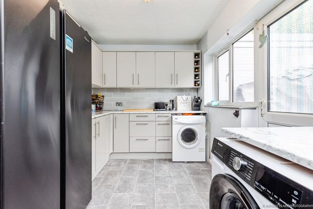 197, Stonehouse Drive, St. Leonards-On-Sea photo 2