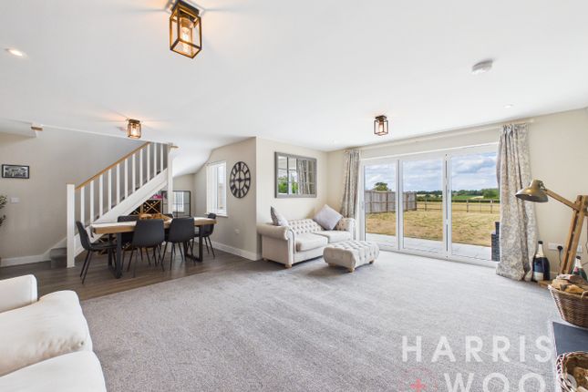 8, Field View, Bury St. Edmunds photo 3