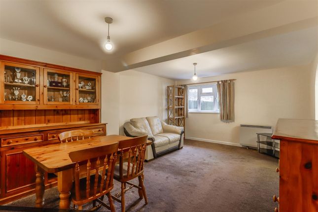 26, Chapel Street, Southam photo 2