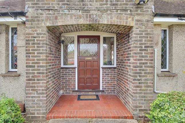 69 Henty Road, Worthing photo 2