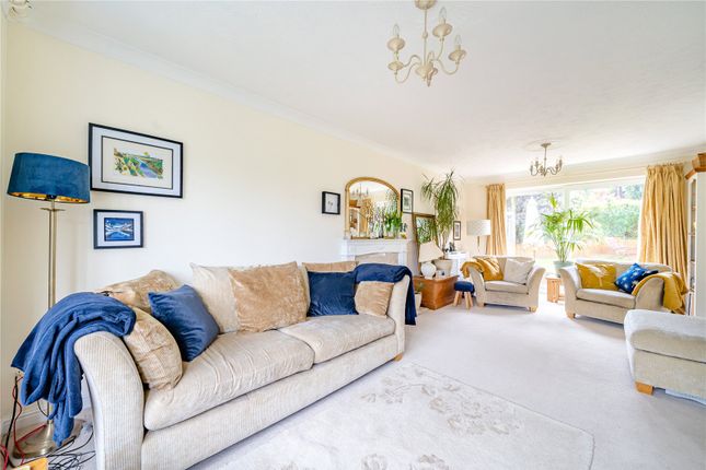 2, Yallop Way, Devon photo 4