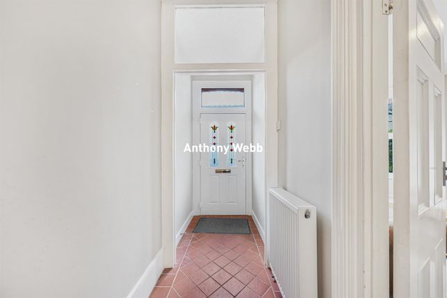 30, Windsor Road, London photo 4