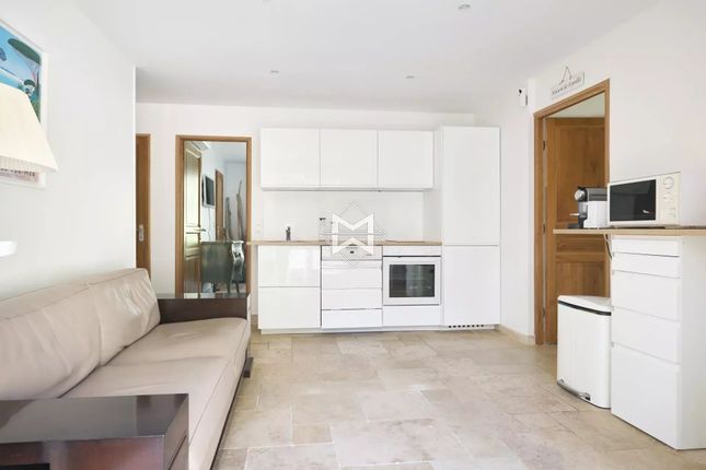Rayol-Canadel-Sur-Mer, 83820, France, 5 bedroom villa for sale ...