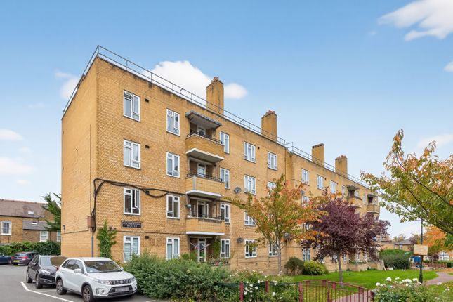 Flat 10/Washbrook House, Tulse Hill, London photo 2
