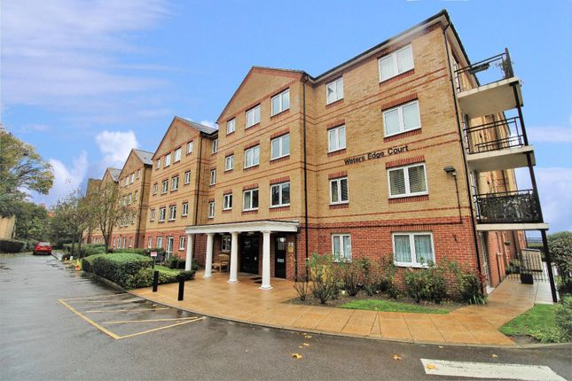 Thumbnail Property for sale in Waters Edge Court, 1 Wharfside Close, Erith, Kent